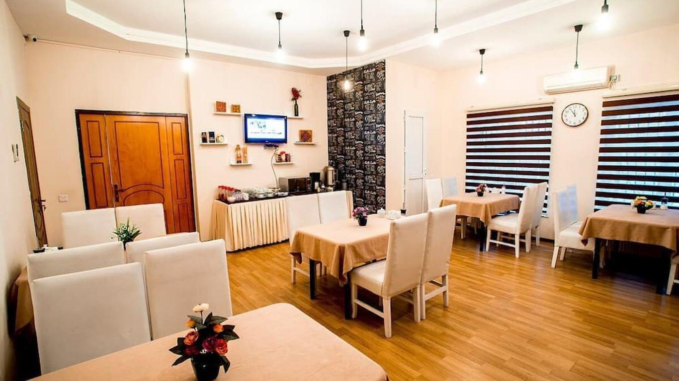 Central Baku Hotel