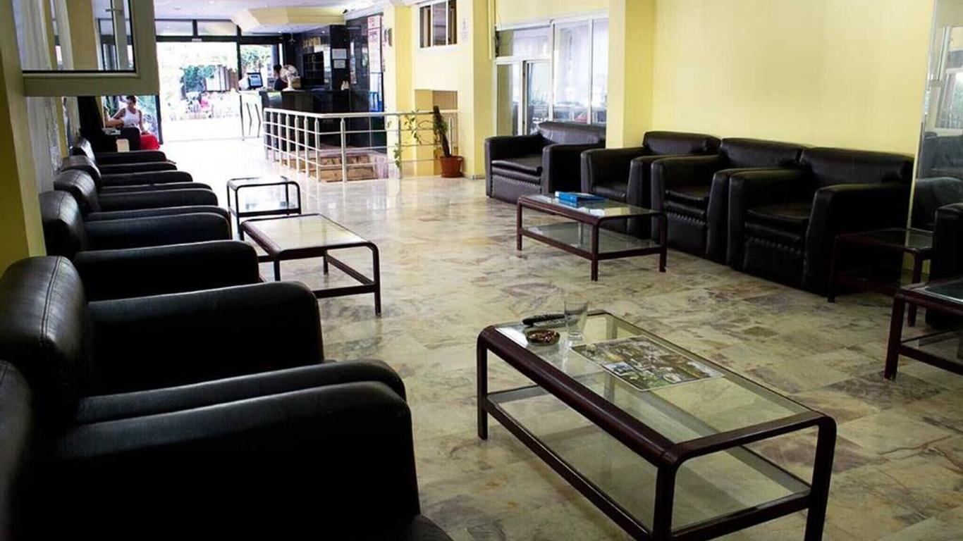 Ares City Hotel