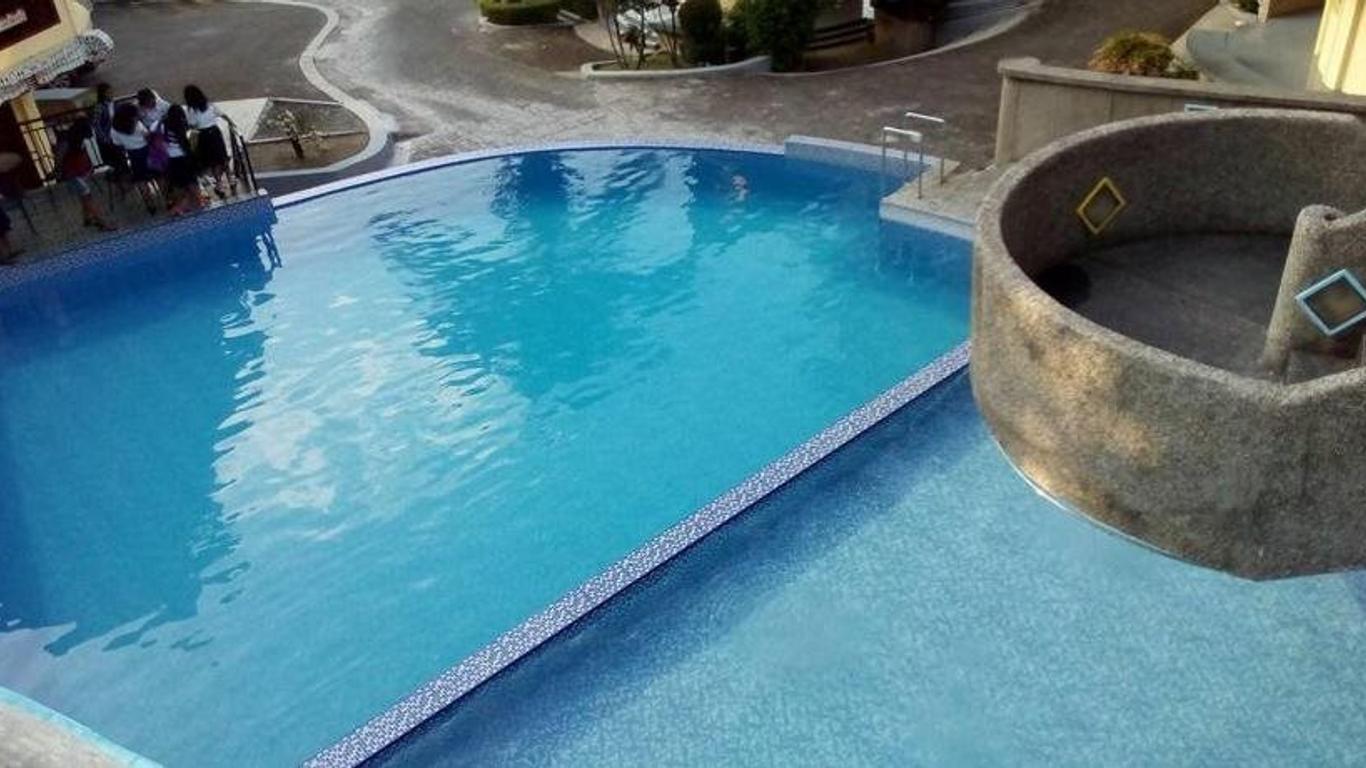 Sapadia Hotel Parapat