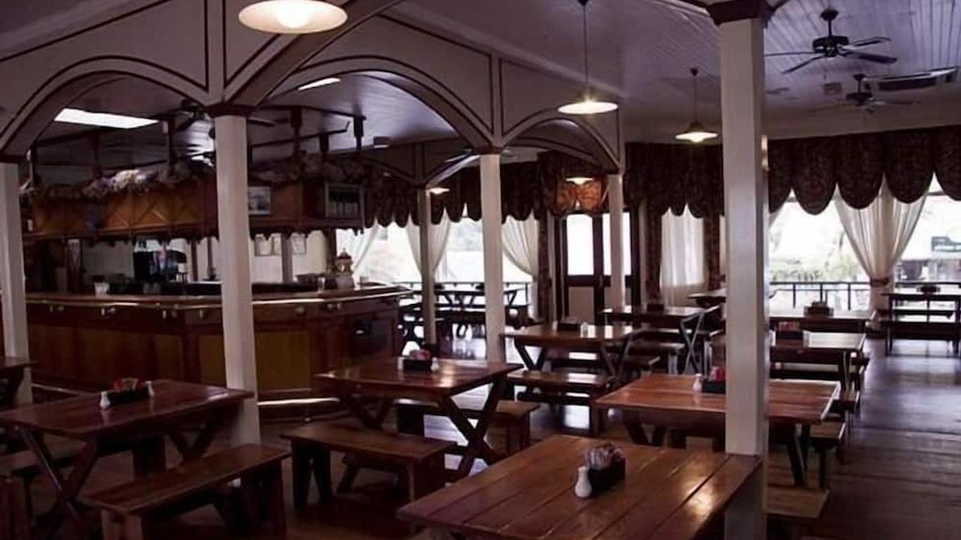 The Royal Hotel