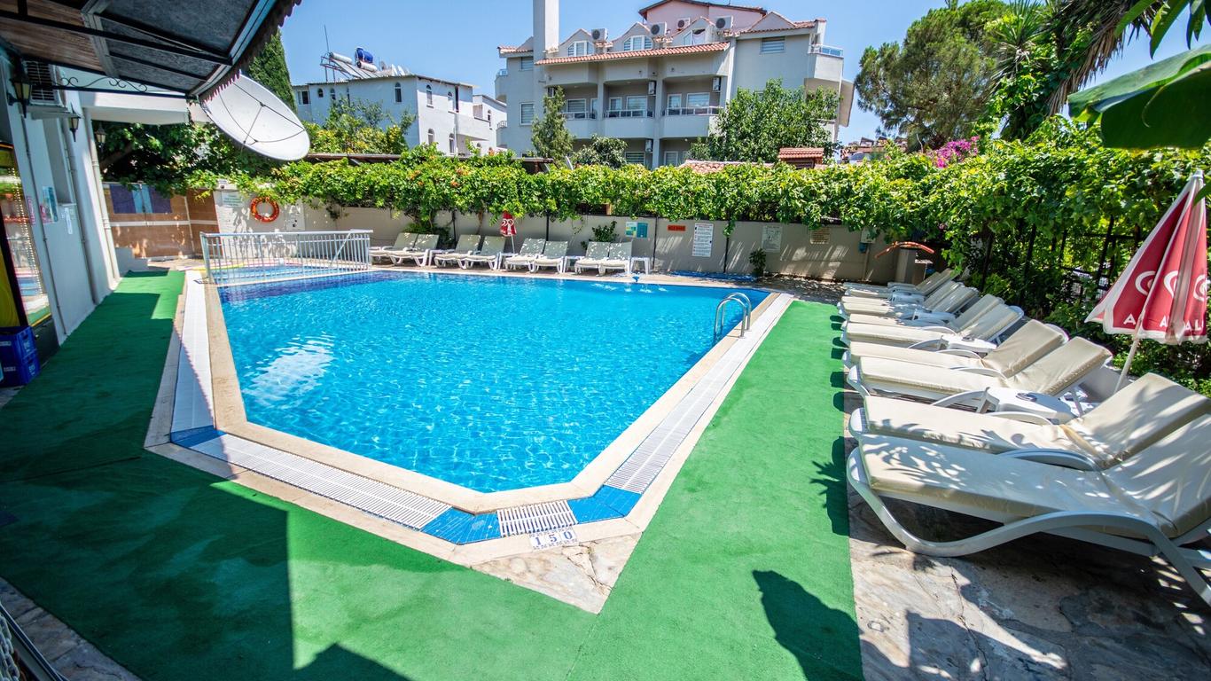 Kamelya Apartments