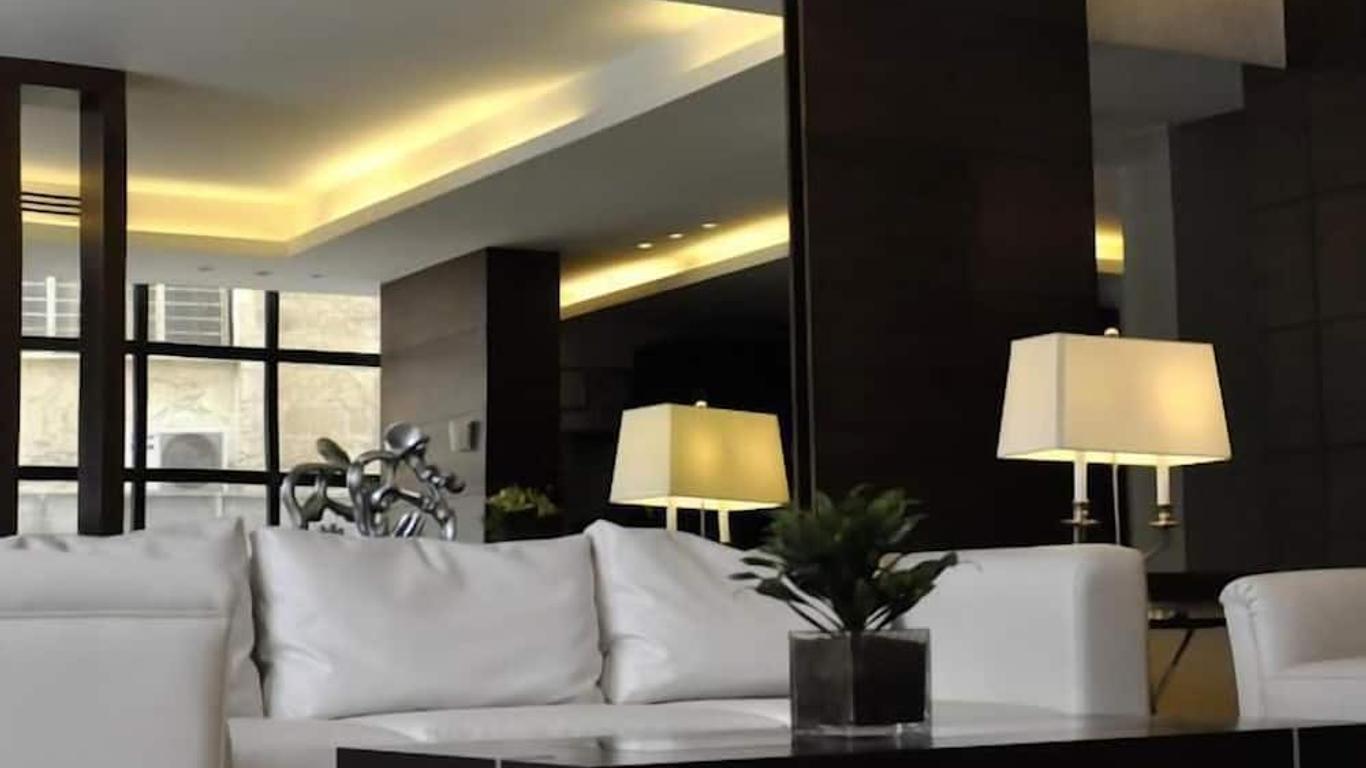 Granada Suite Hotel