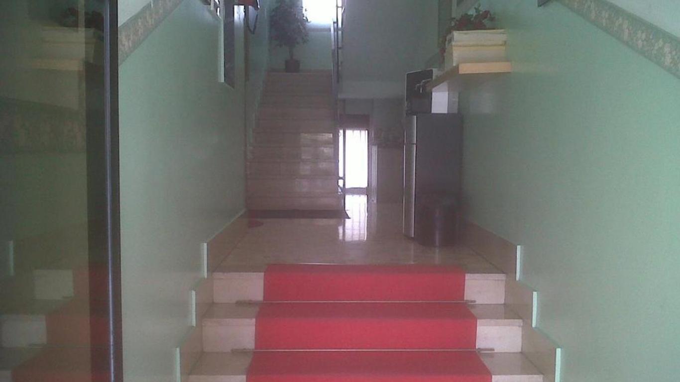 Hotel Parini