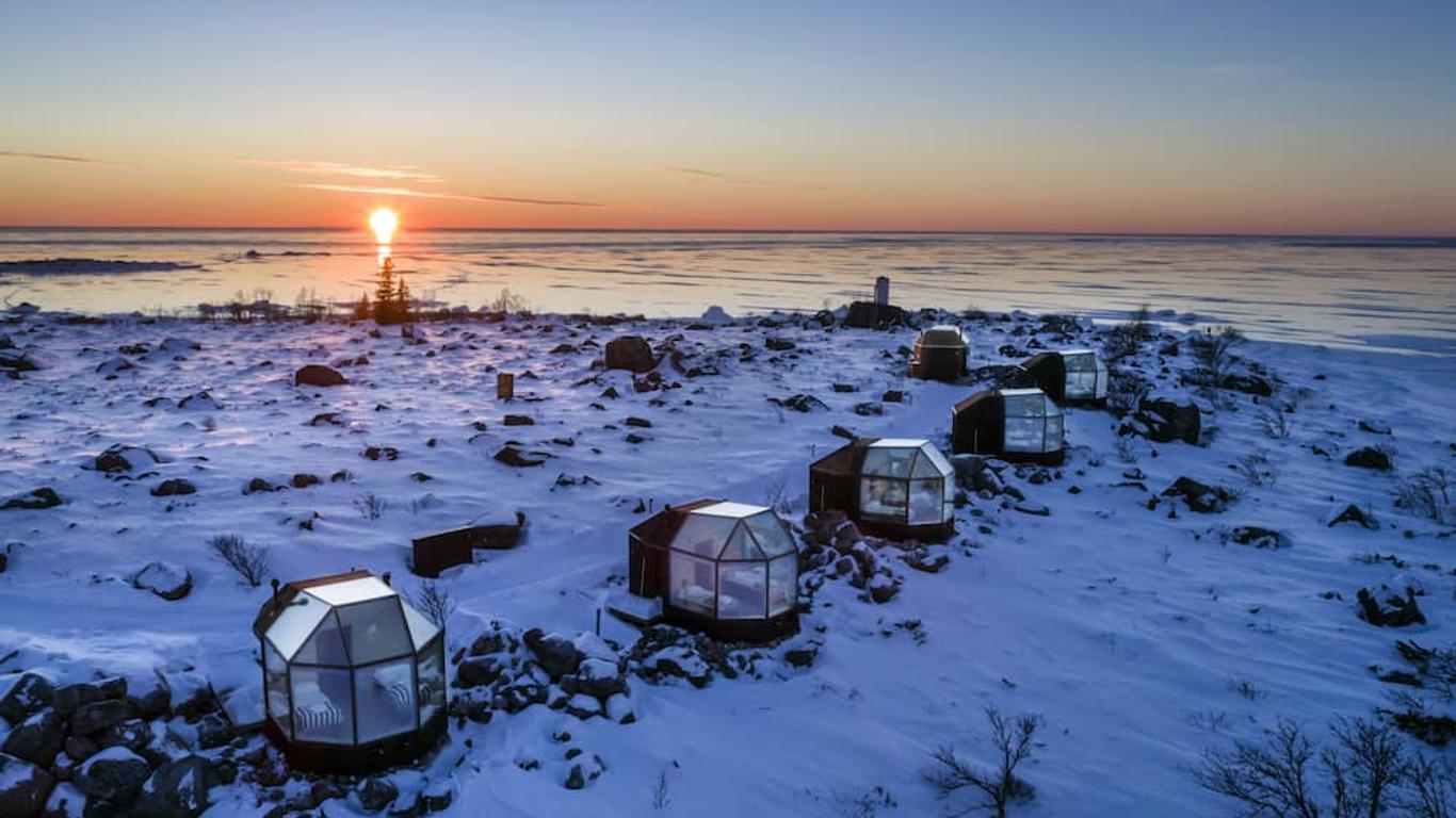 Kalle's Inn Glass Houses