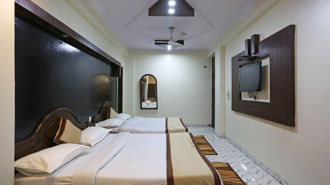 Oyo 7634 Hotel Delhi Continental