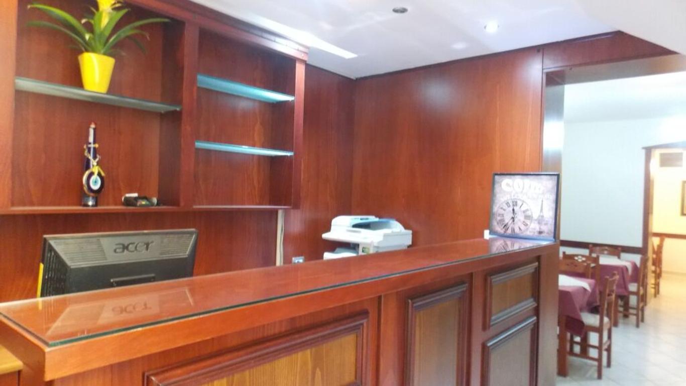 Hotel Veli