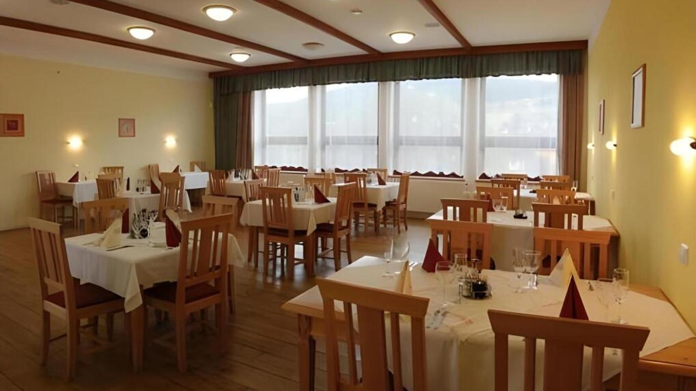 Hotel Zlatý Chlum