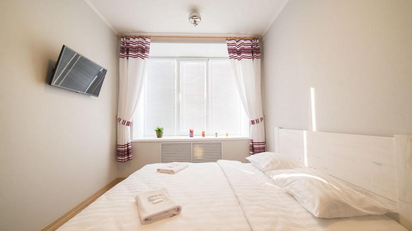 Hostel Izba