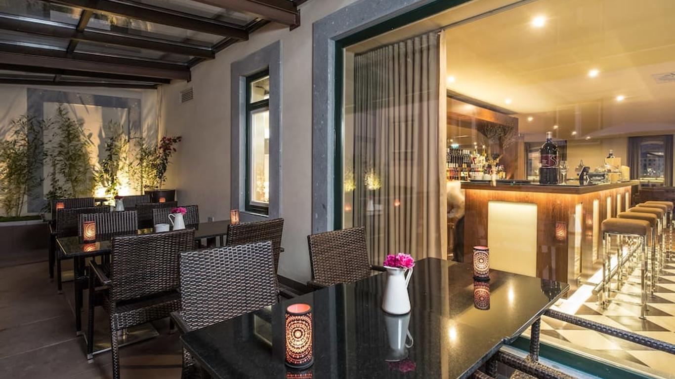 Vila Gale Porto Ribeira