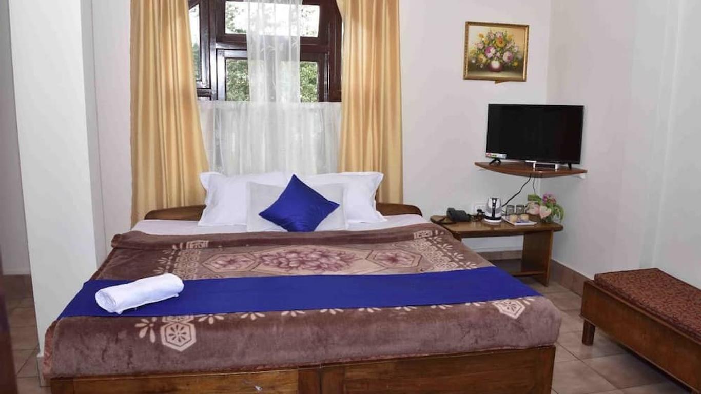 Hotel Alaya