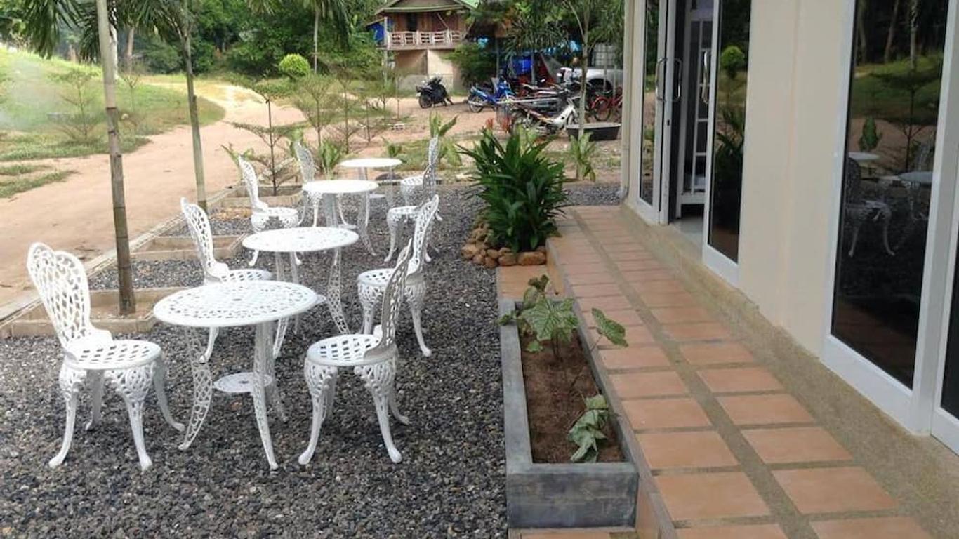 The Best Hostel