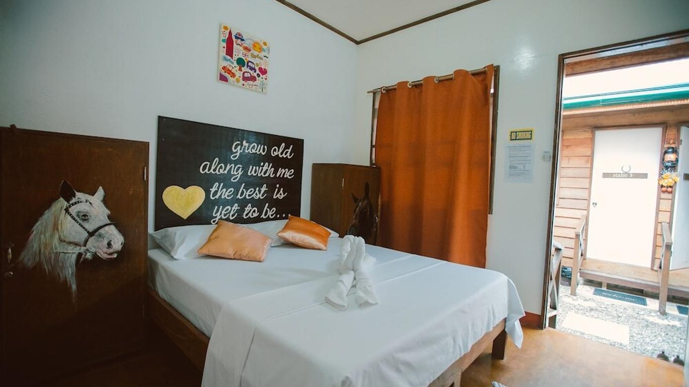 D' Backpackers' Barn - Hostel