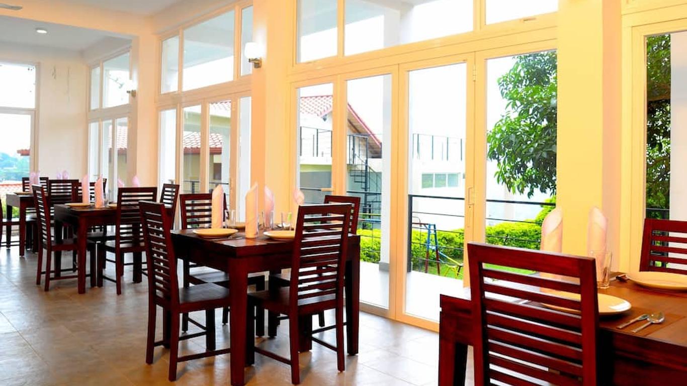 The Kandyan Villa