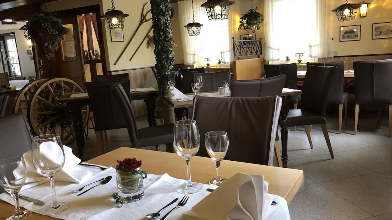 Hotel Orthwein -kostenfreie Parkplätze-