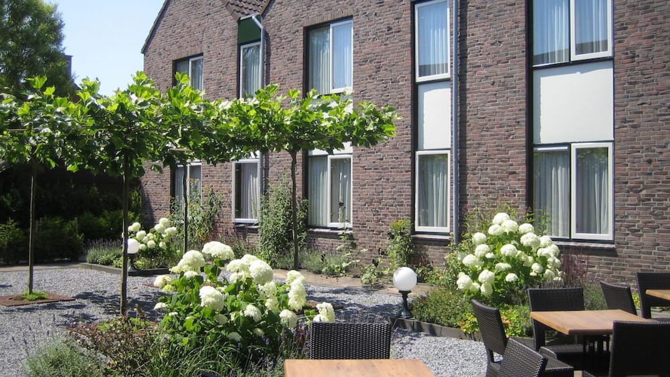 Hotel Ekamper