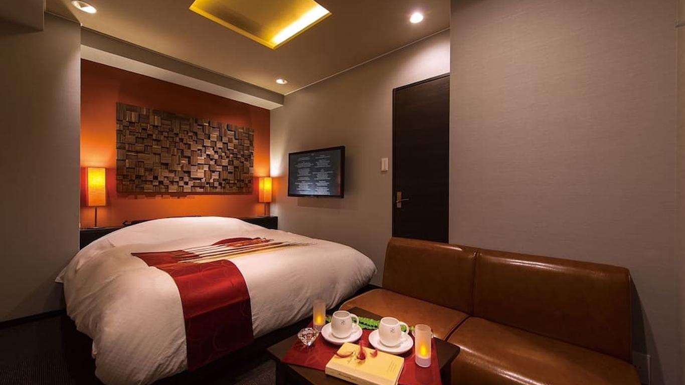 Hotel Corest (Adult Only)