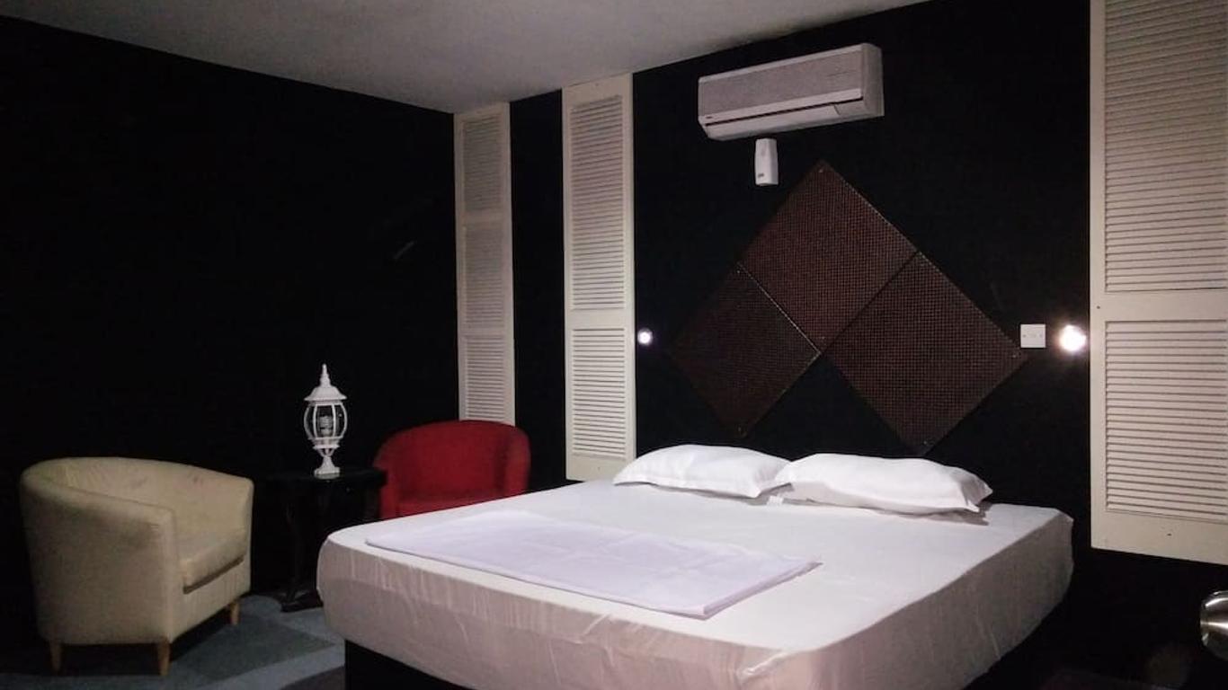 Transit Room Klia - Residence Villa