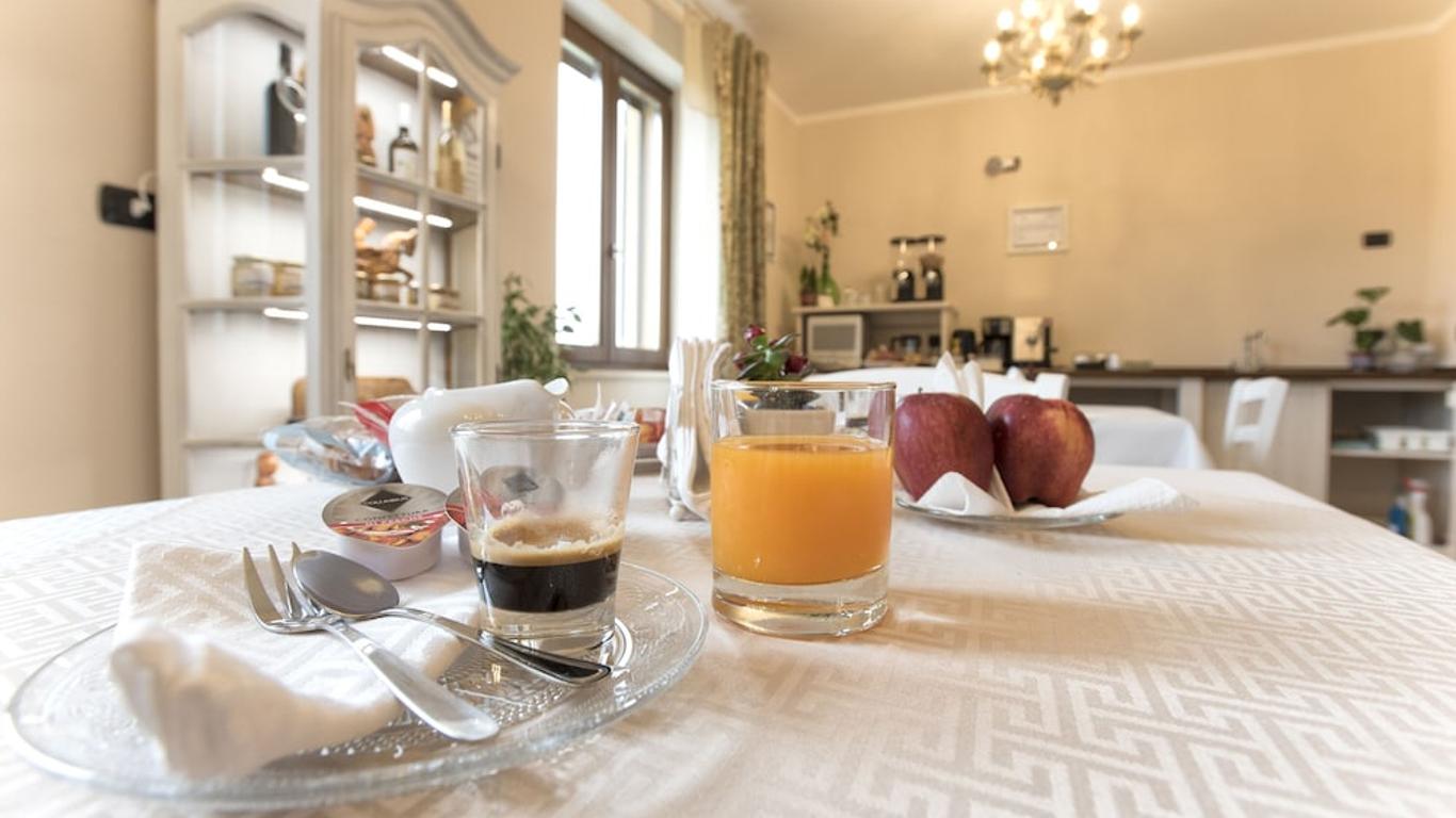 Villa Malvasio Elegant Retreat in Sassari with Private Jacuzzi Room
