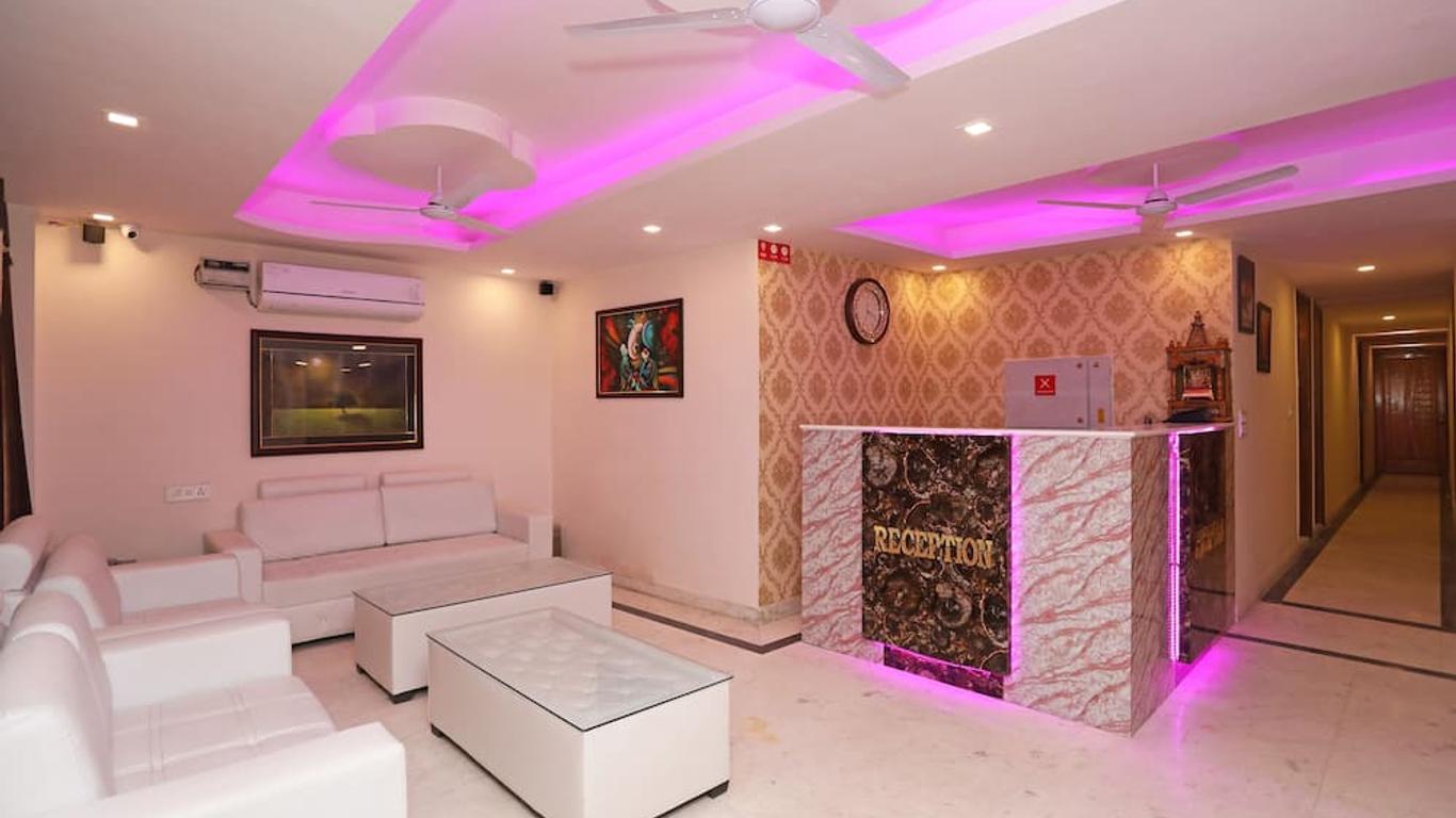OYO 10558 Hotel Qlark