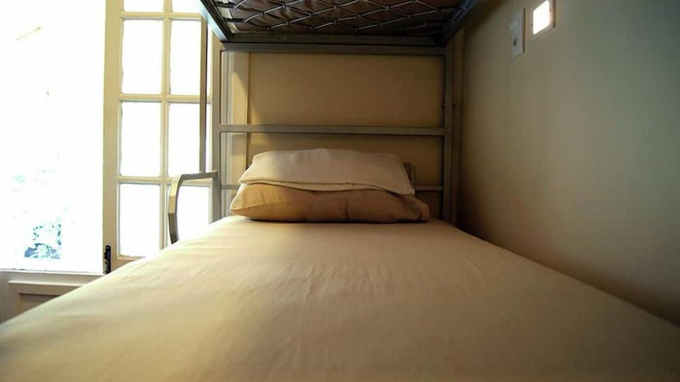 Chill On The Beach Hostel