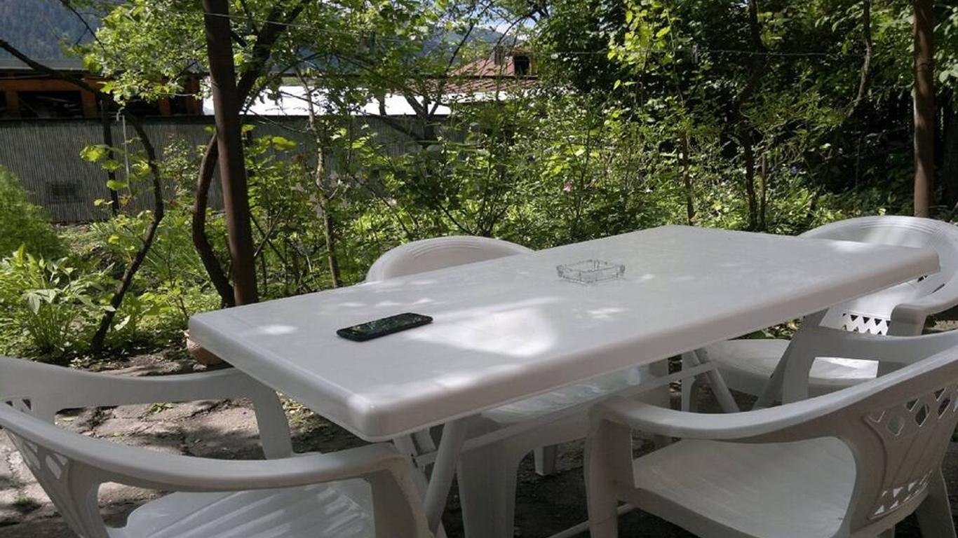 Guest House Besarioni