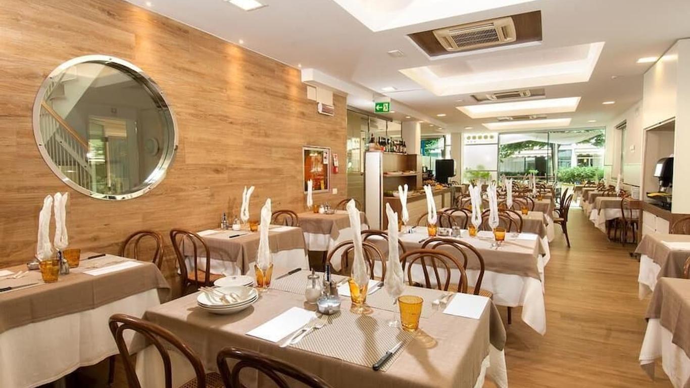 Hotel Albatros