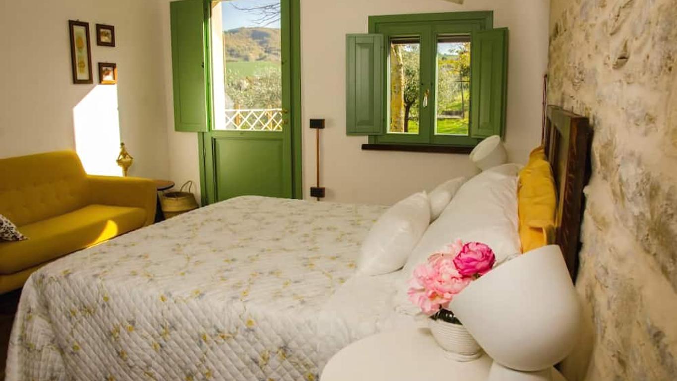Le Voltarelle Bed & Breakfast
