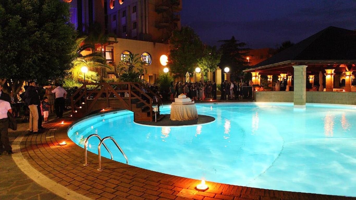 Miceneo Palace Hotel