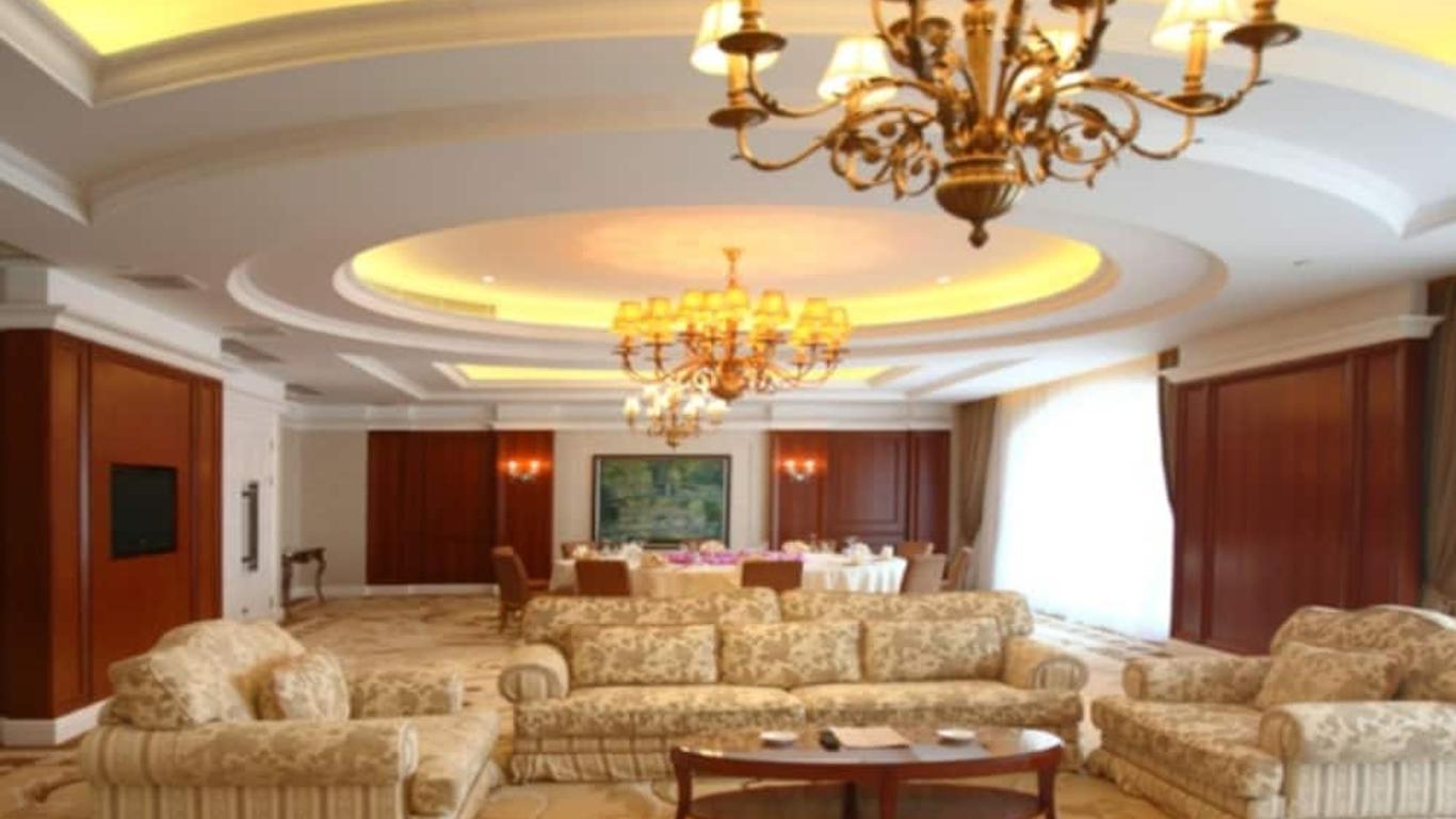 Hotel Paris Pan-Island