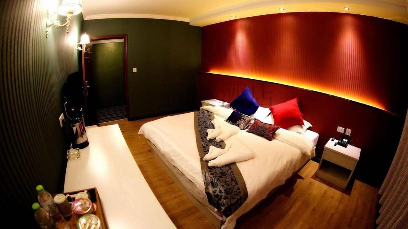 Yuxi Hotel