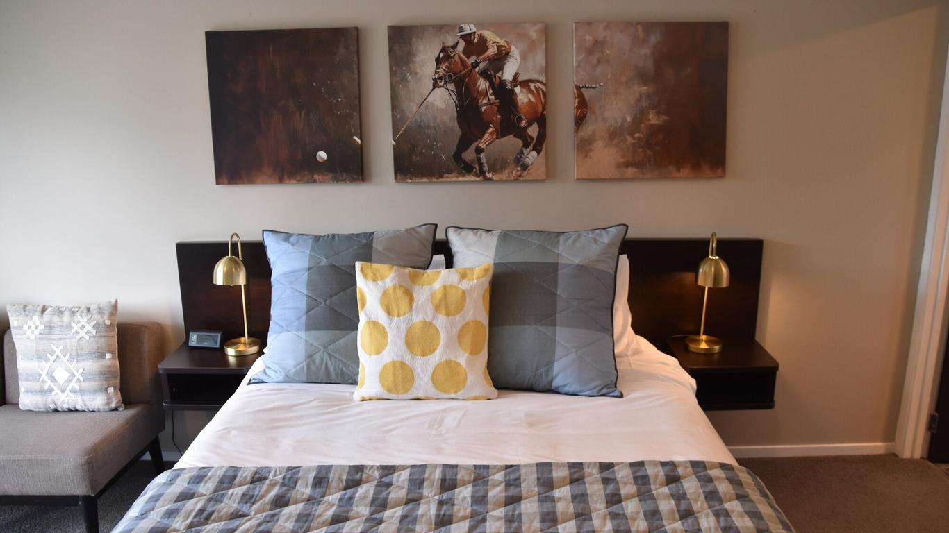 73 Milton Accommodation