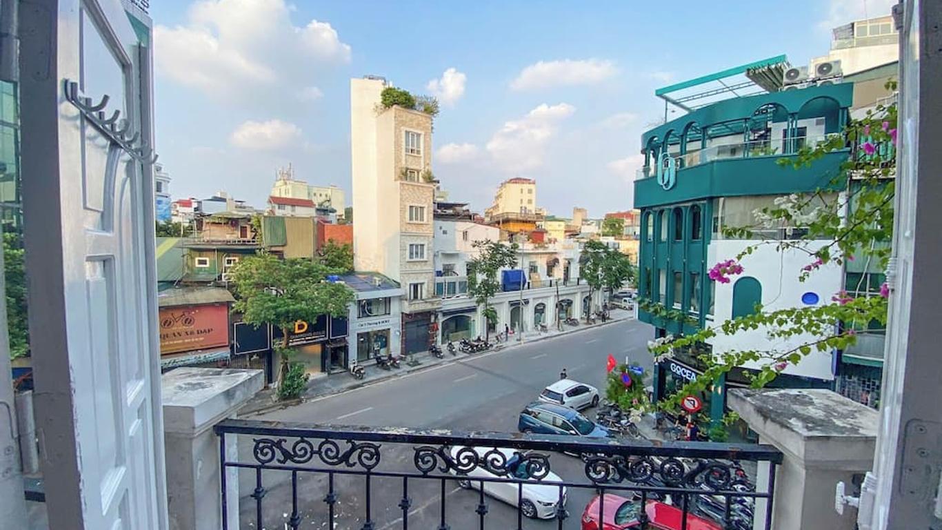 Eco Nest Cozy Apartment & Hotel