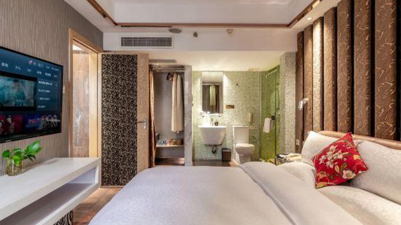 Count Garden Hotel