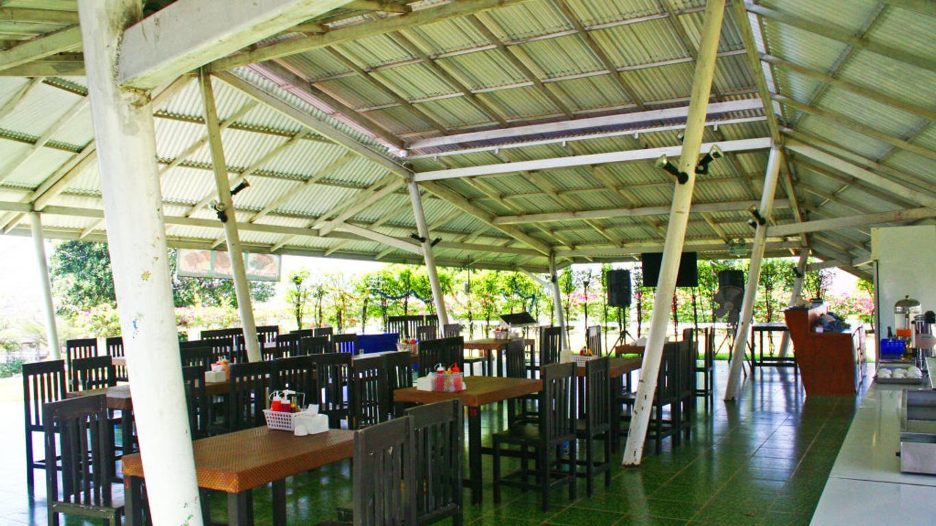 Aneto Valley Resort