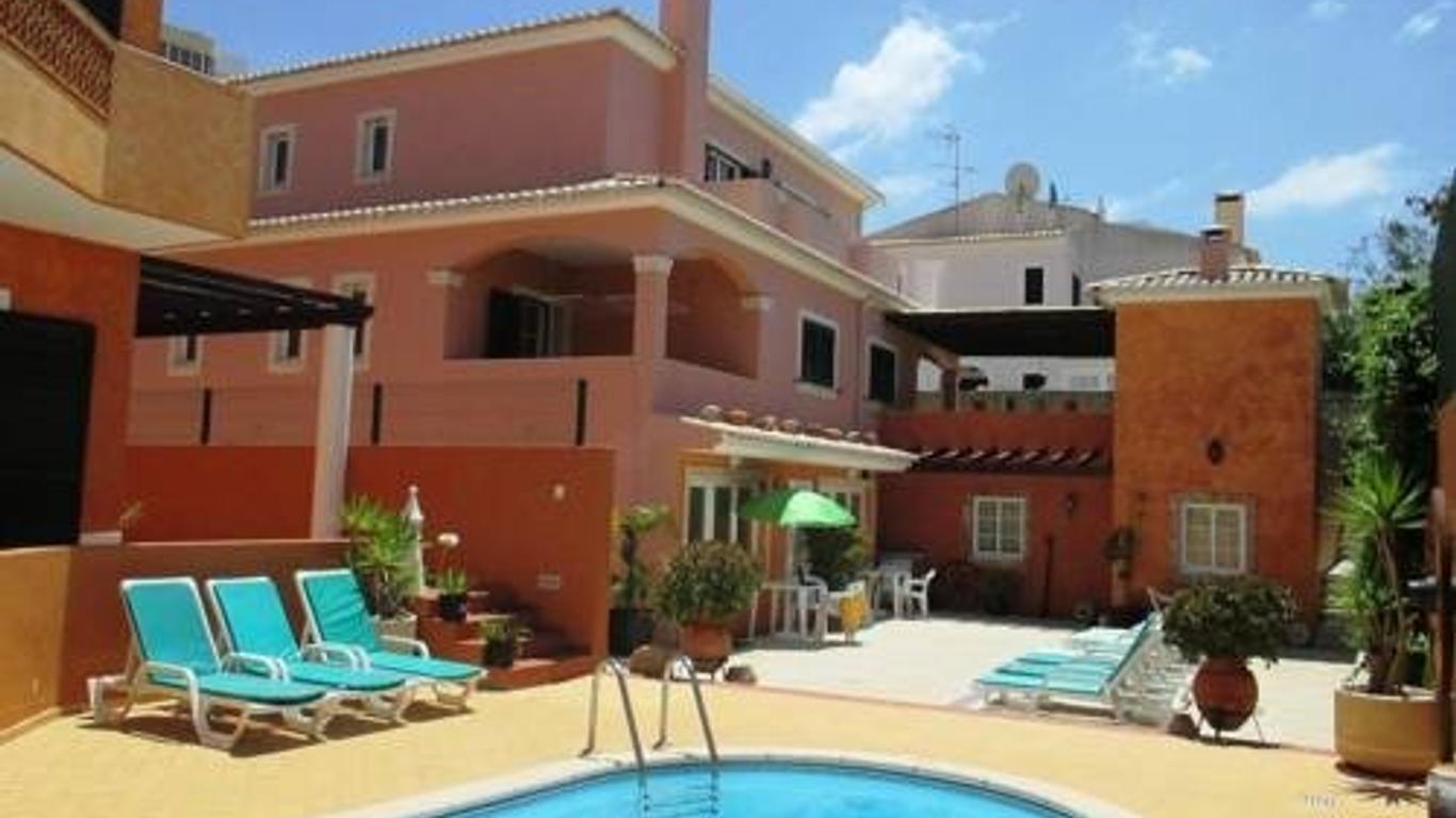 Casas Novas Guesthouse - Adults Only