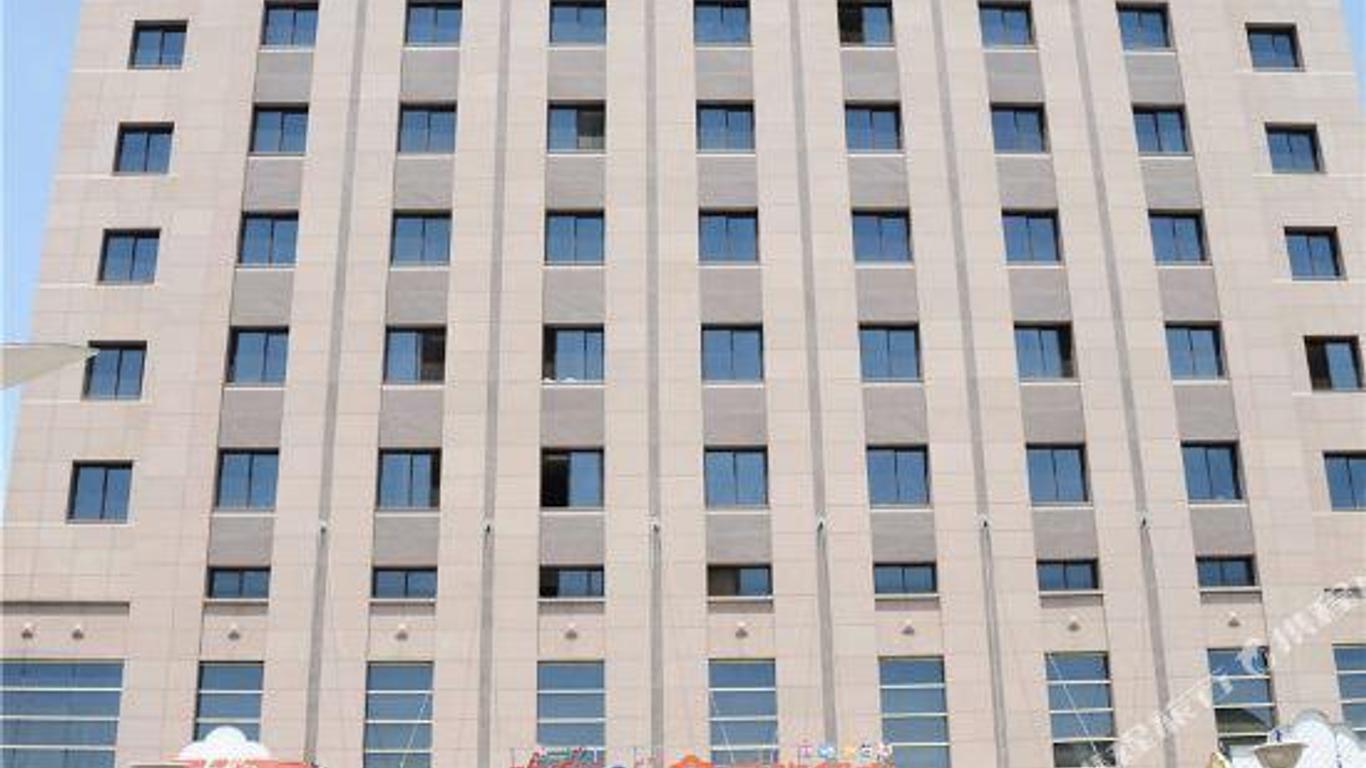 Dongfang Hotel