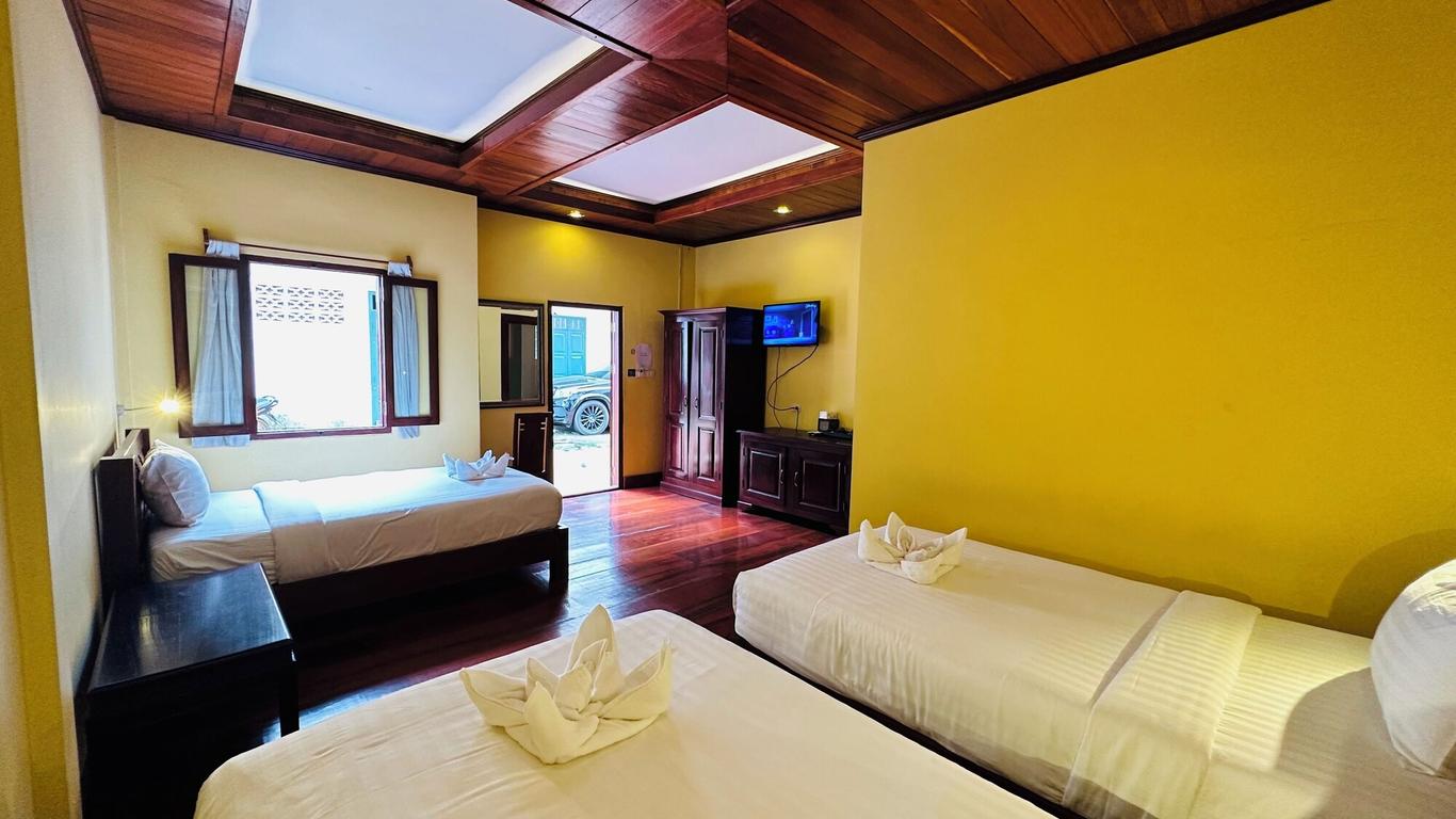 Villa Phonethip Mekong Riverside