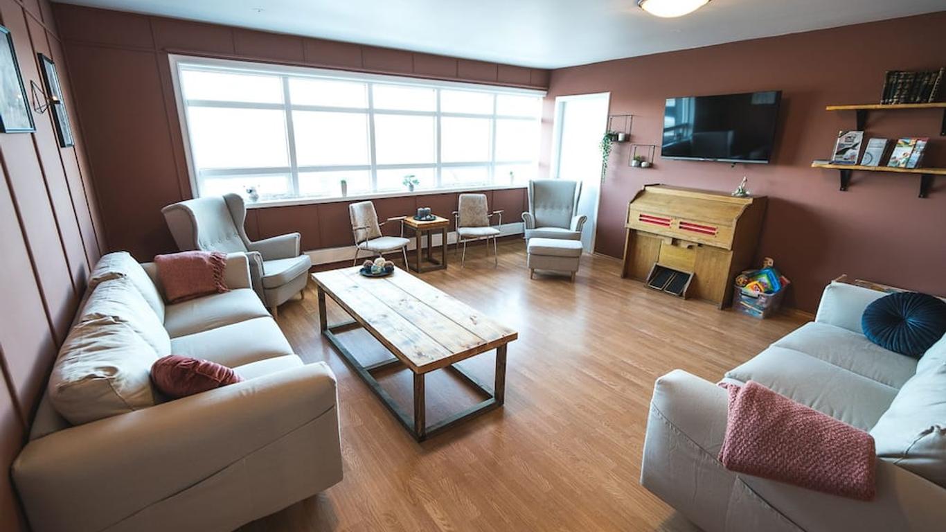 Skulagardur Country Hotel