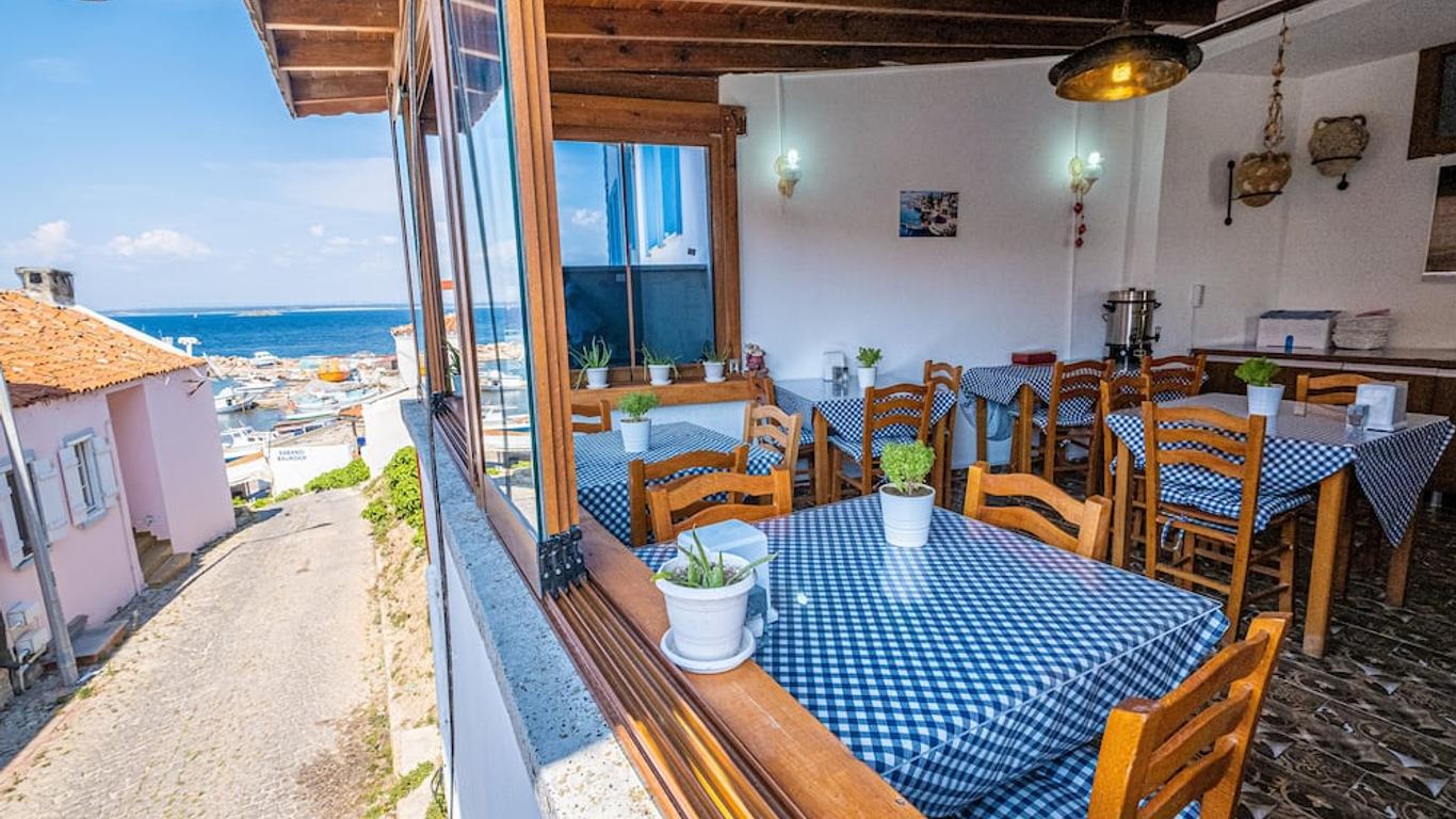 Bozcaada Lara Butik Hotel