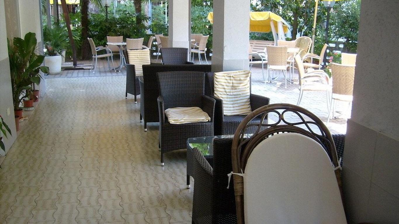 Hotel Giunchi