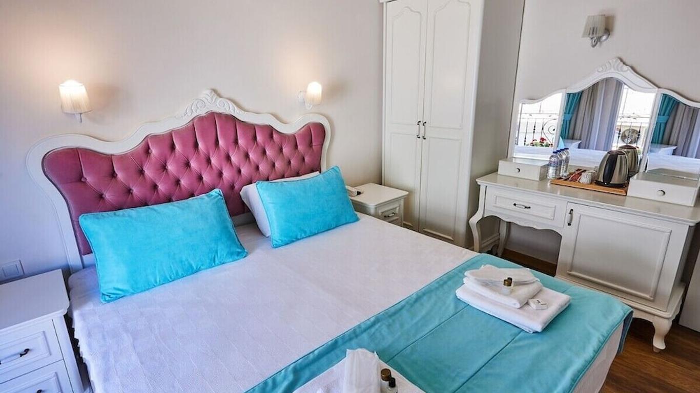 Yuva Hotel