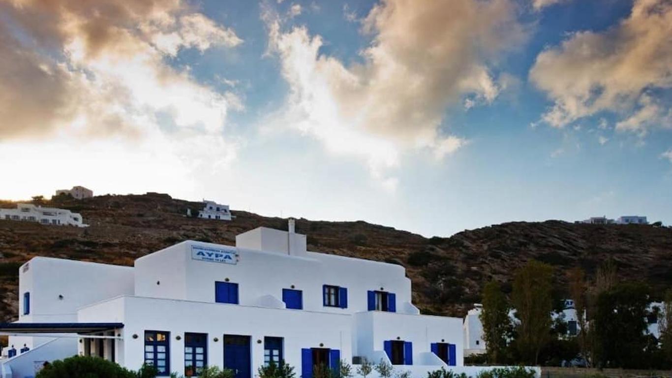 Avra Pension