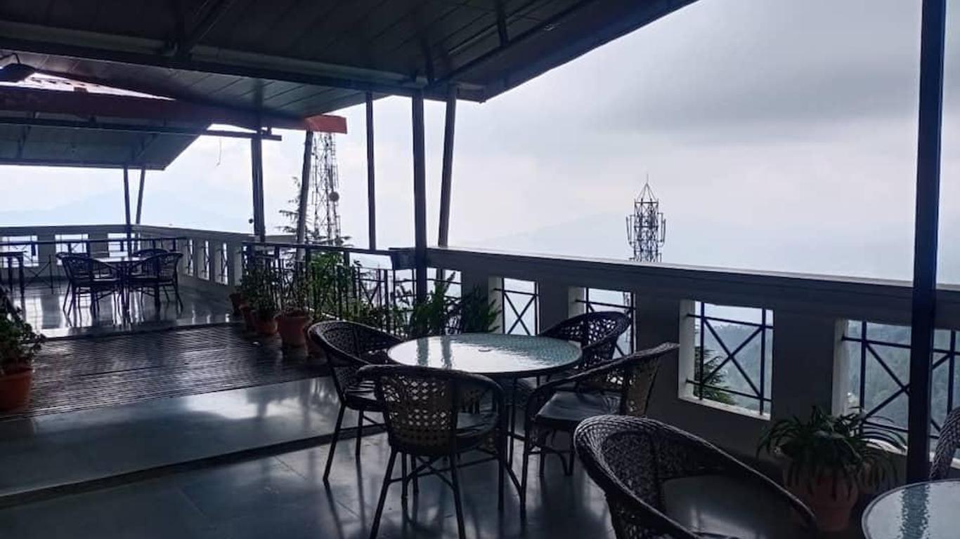Deventure Hotel