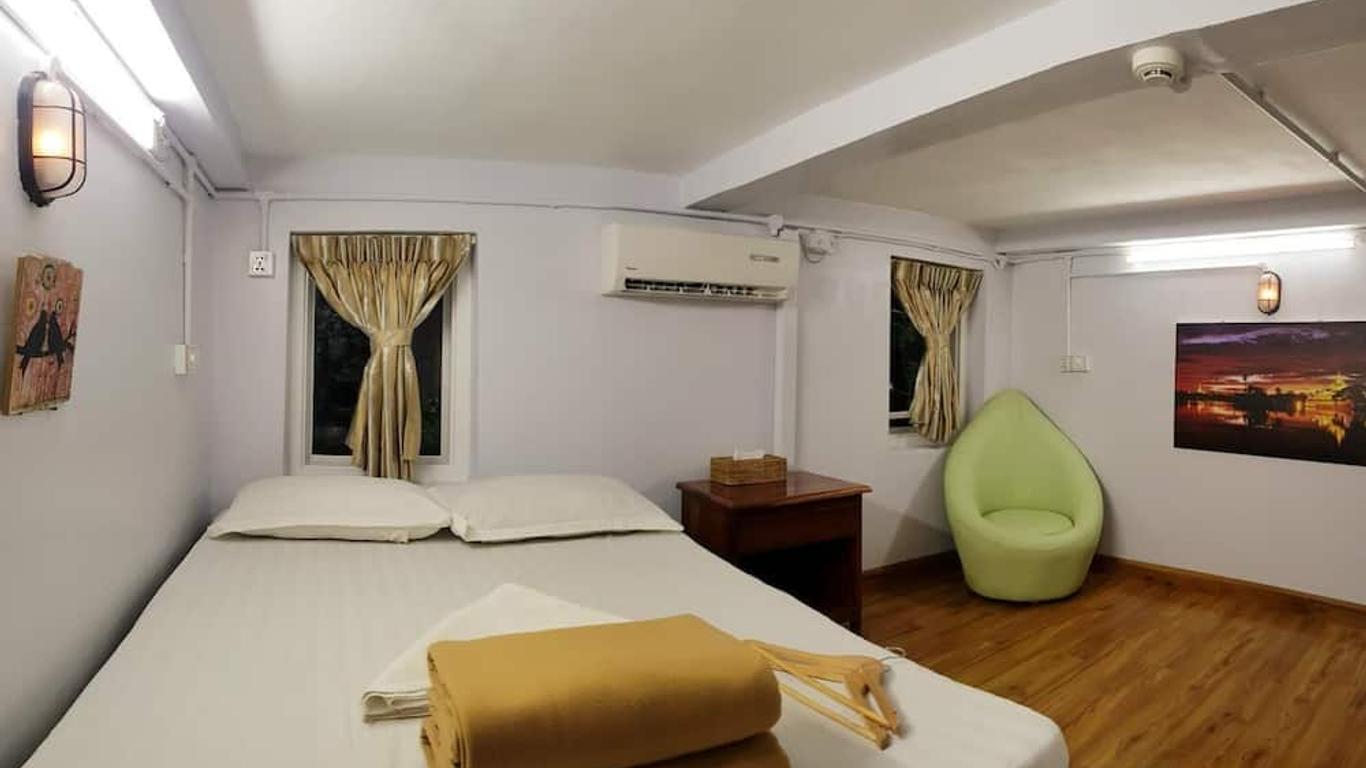 Nzh Hostel