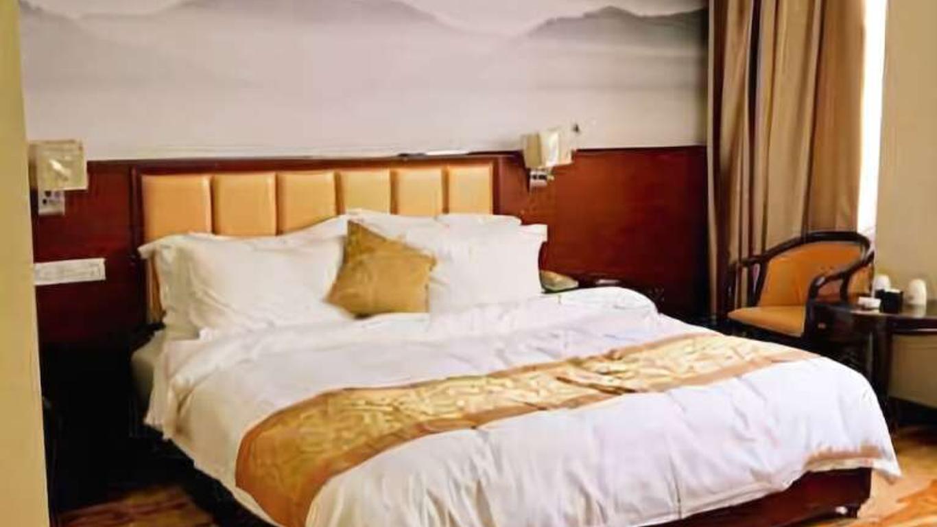 Yuxi Hotel