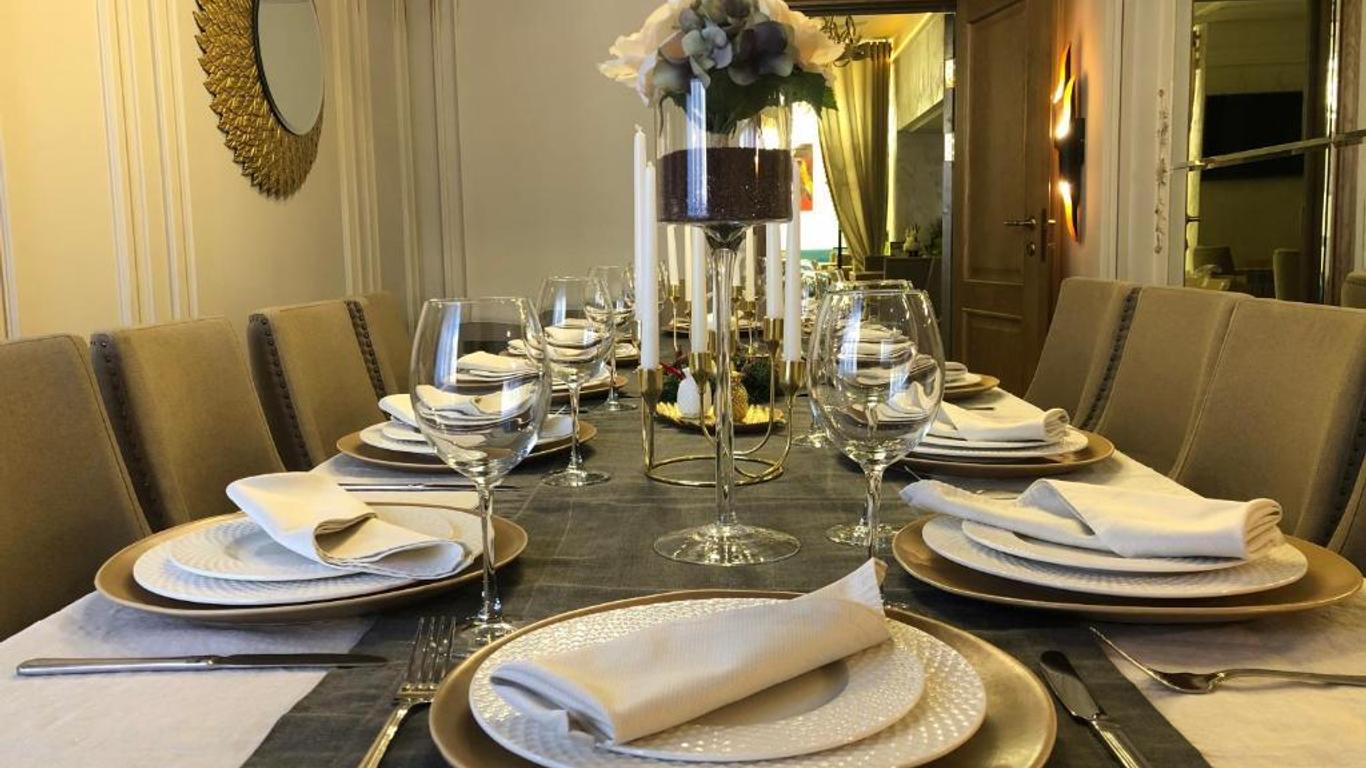 Grace Point Hotel