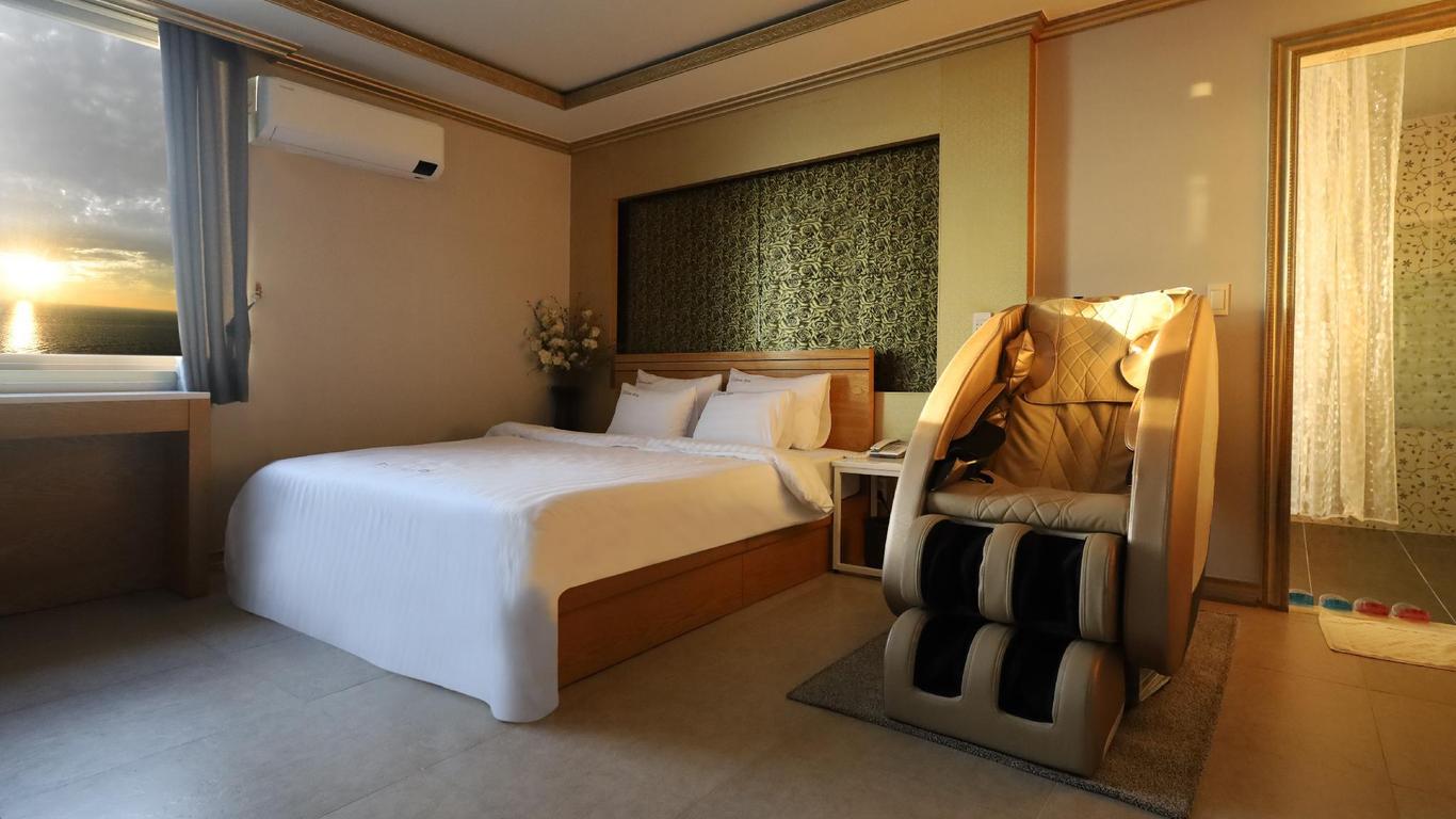 Gunsan Ravich Hotel