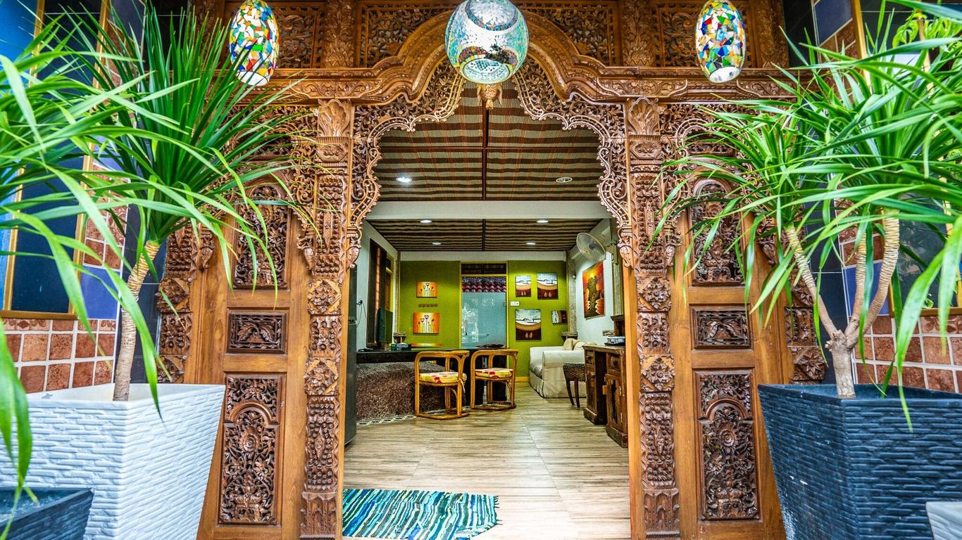 Lost Paradise Resort