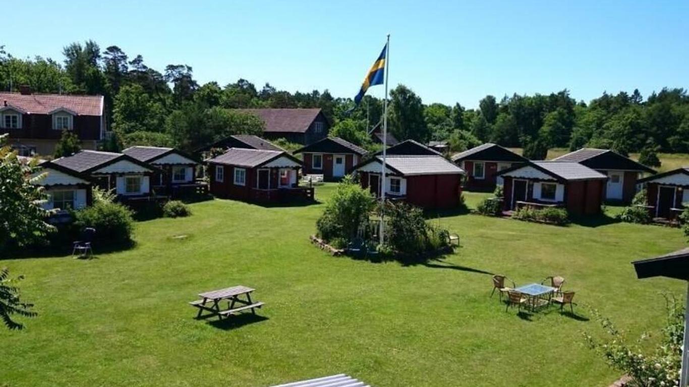 Hälluddens Stugby Och Vandrarhem