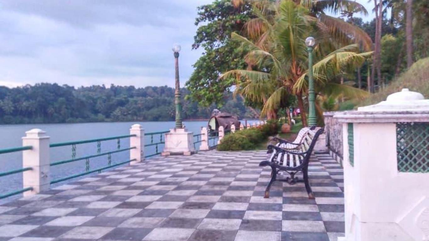 Aadithyaa Resorts